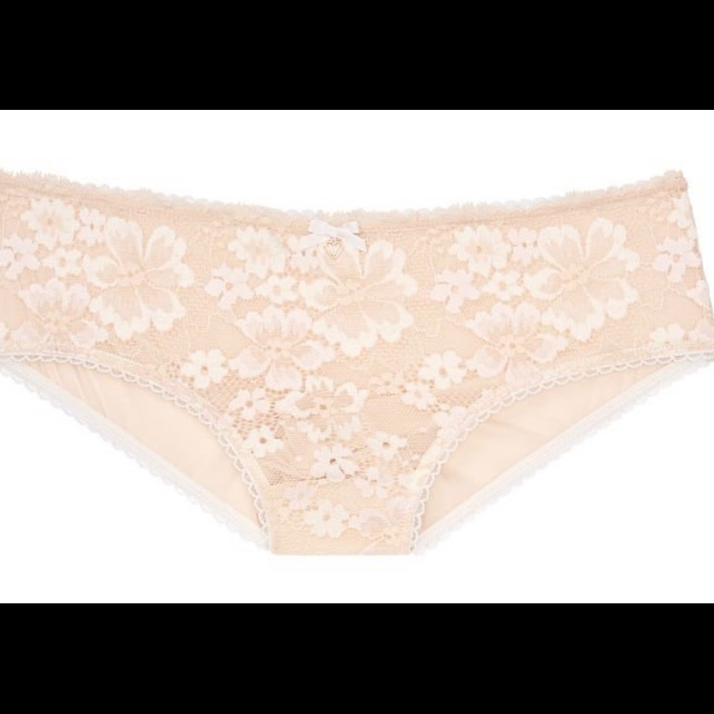 NWT VICTORIA SECRET BODY BY VICTORIA